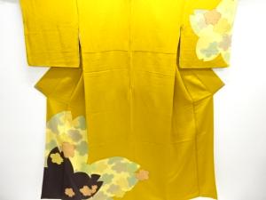 縮緬地　花模様刺繍訪問着